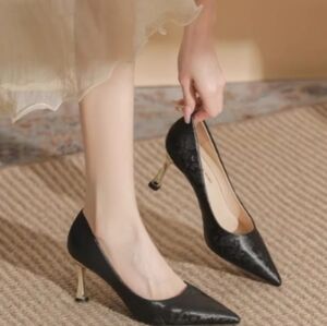 women shoes Heels
